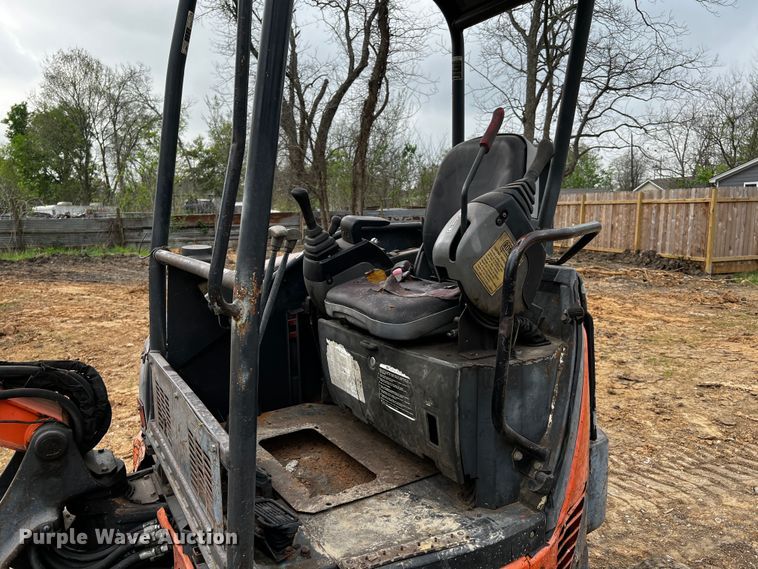 image for item DQ1996 Hitachi ZX35UNA-2  mini excavator