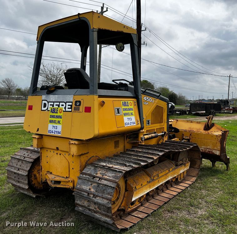 image for item DQ1997 2014 John Deere 450J LGP  dozer