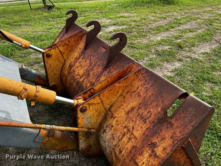 image for item DQ2003 Case  industrial tractor