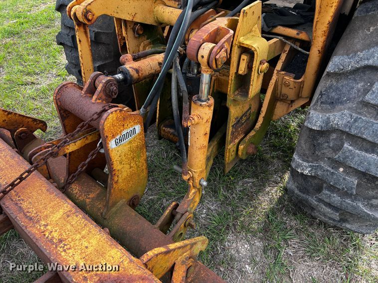 image for item DQ2003 Case  industrial tractor