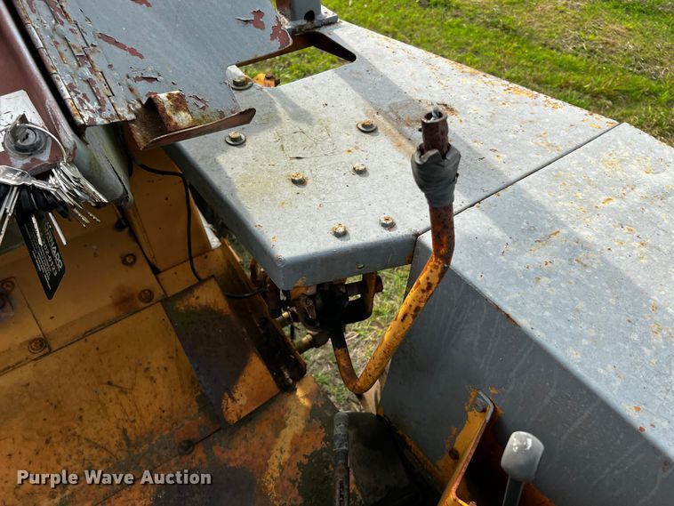 image for item DQ2003 Case  industrial tractor