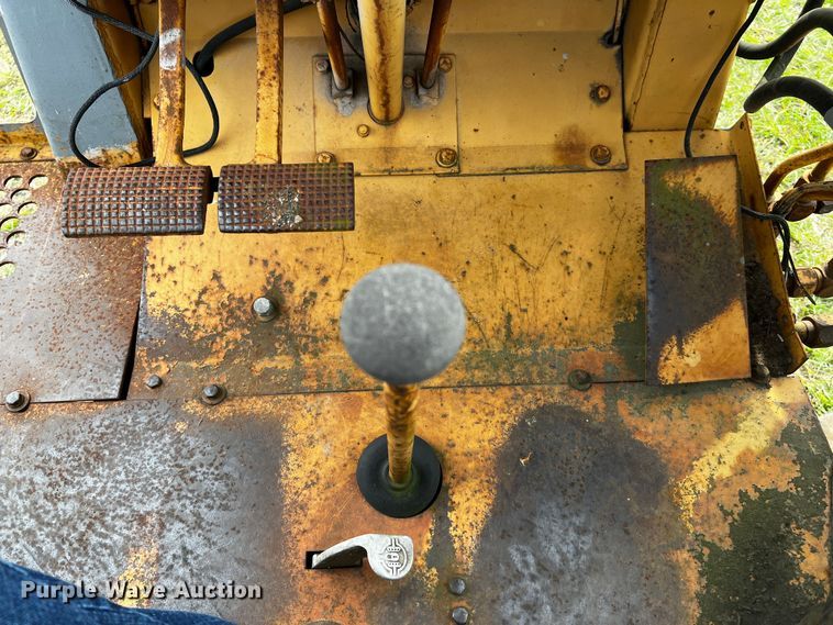 image for item DQ2003 Case  industrial tractor