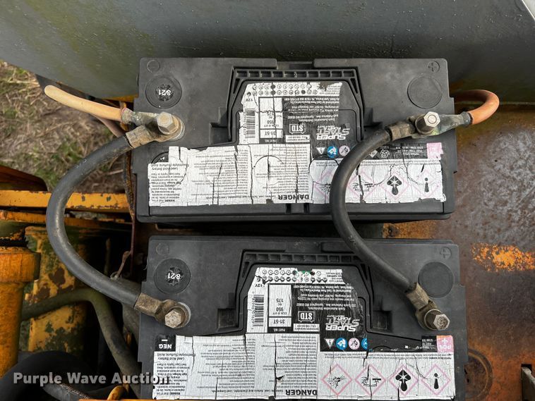 image for item DQ2003 Case  industrial tractor