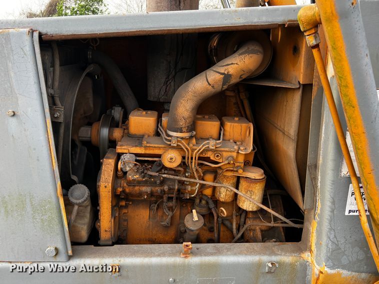 image for item DQ2003 Case  industrial tractor