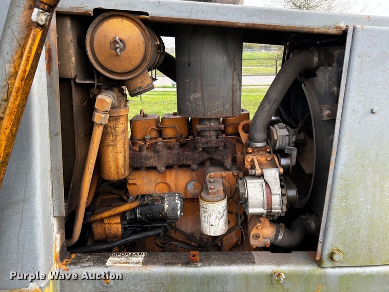 image for item DQ2003 Case  industrial tractor