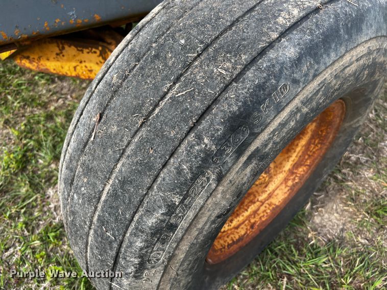 image for item DQ2003 Case  industrial tractor