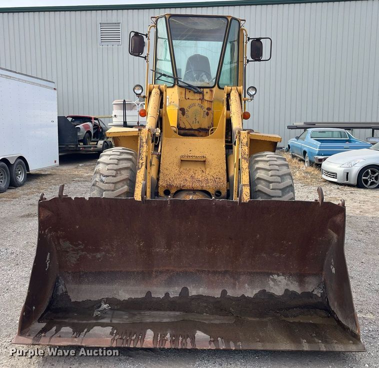 image for item DQ3991 1986 Clark 35GMC  wheel loader