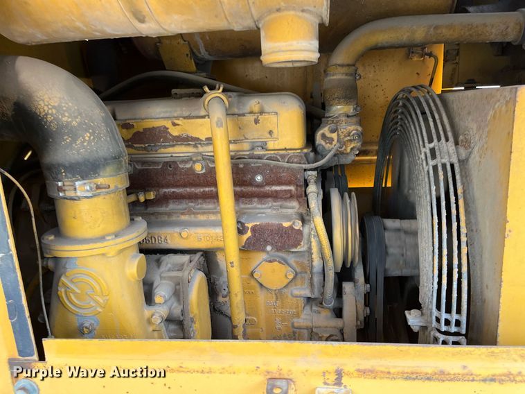 image for item DQ3991 1986 Clark 35GMC  wheel loader