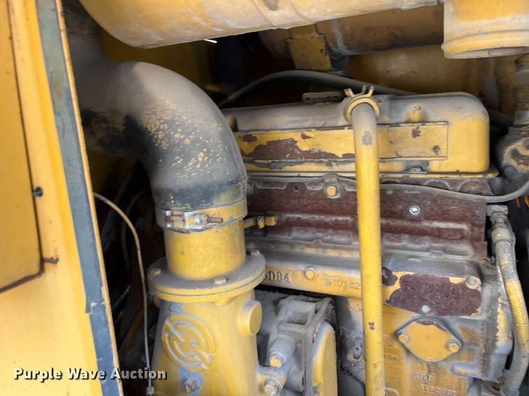 image for item DQ3991 1986 Clark 35GMC  wheel loader