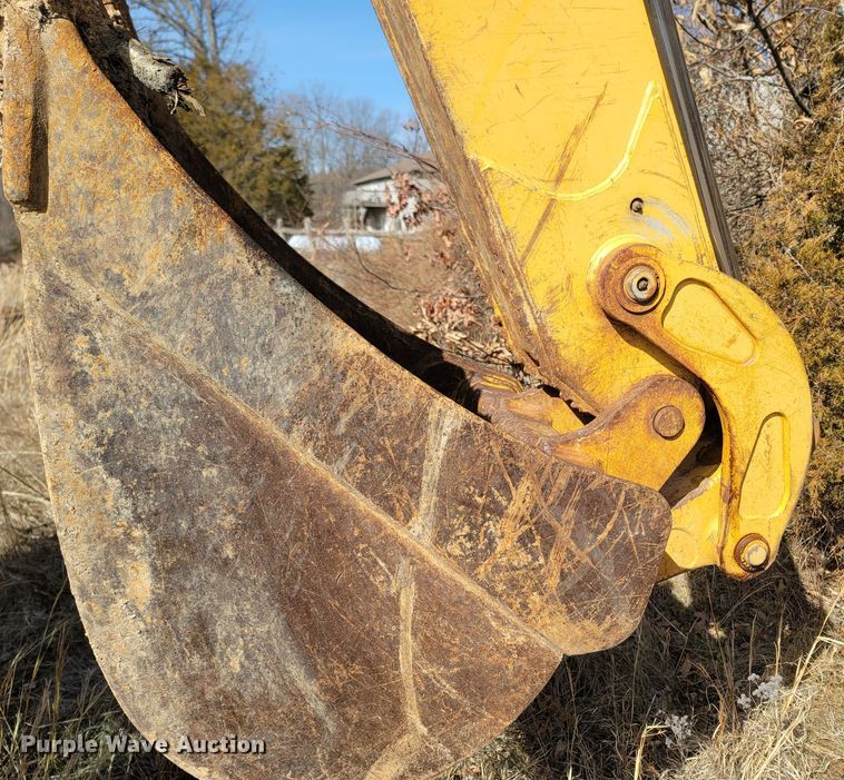 image for item DR3373 1998 John Deere 310E  backhoe