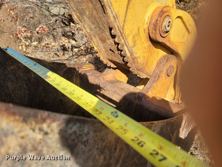 image for item DR3373 1998 John Deere 310E  backhoe