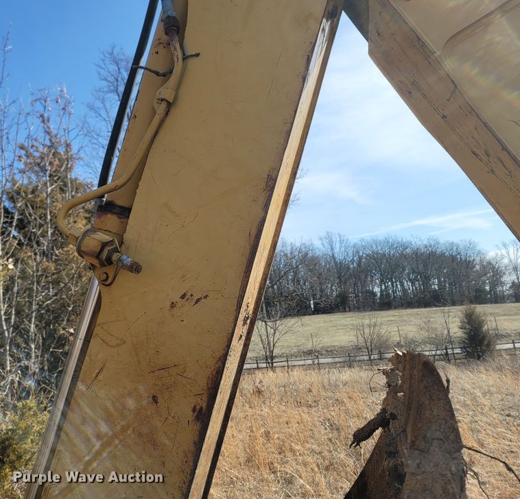 image for item DR3373 1998 John Deere 310E  backhoe