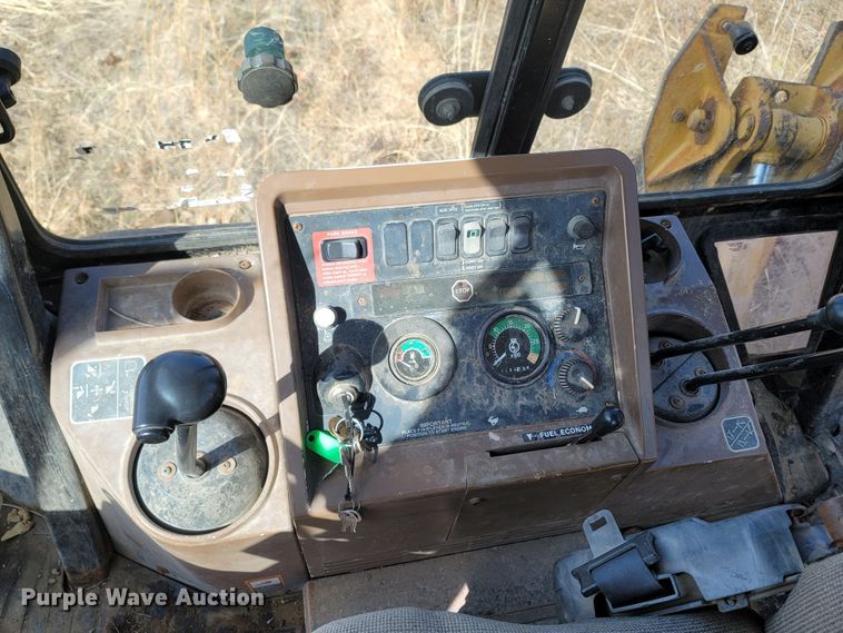 image for item DR3373 1998 John Deere 310E  backhoe