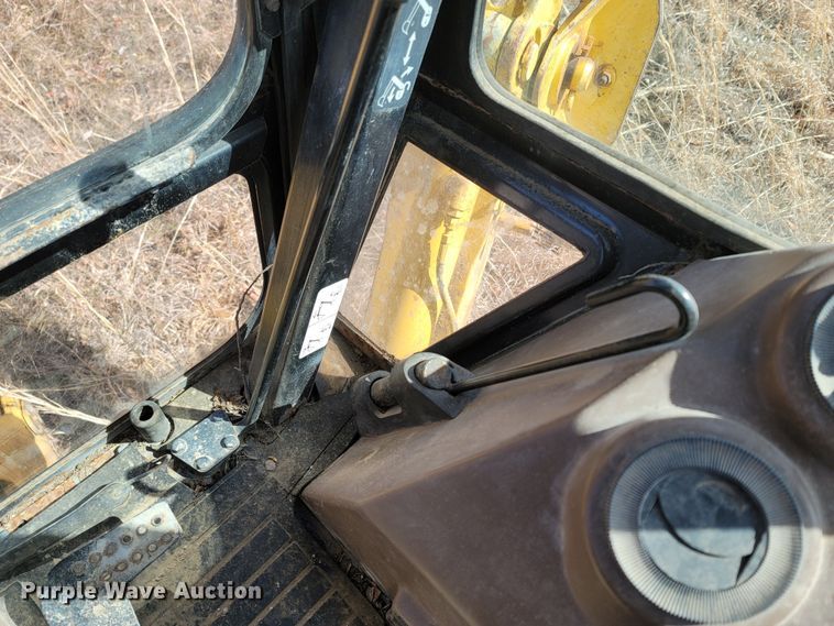 image for item DR3373 1998 John Deere 310E  backhoe