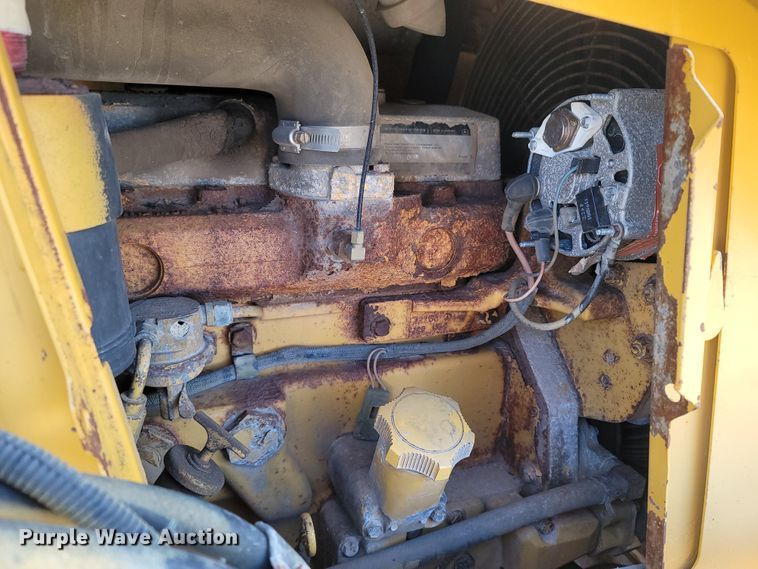 image for item DR3373 1998 John Deere 310E  backhoe