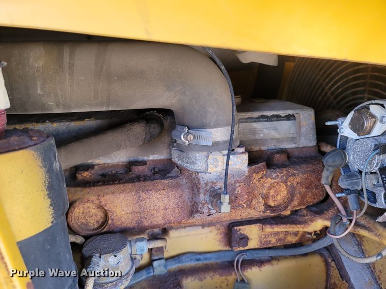 image for item DR3373 1998 John Deere 310E  backhoe