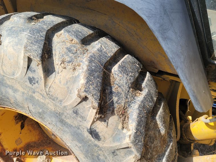 image for item DR3373 1998 John Deere 310E  backhoe