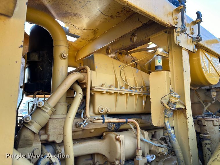 image for item DR6004 1990 Caterpillar 627E  conventional scraper