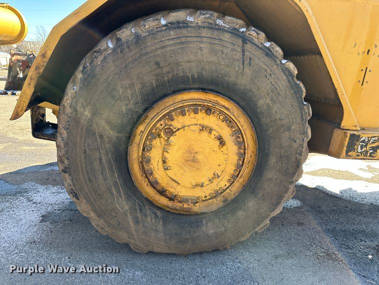 image for item DR6004 1990 Caterpillar 627E  conventional scraper