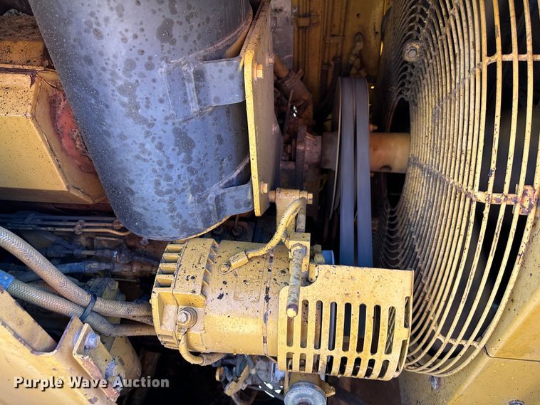 image for item DR6005 1990 Caterpillar 627E  conventional scraper