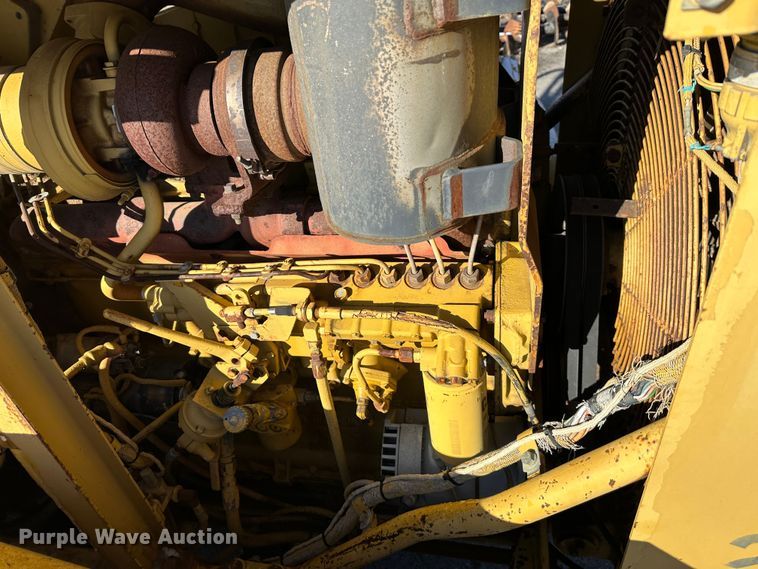 image for item DR6005 1990 Caterpillar 627E  conventional scraper