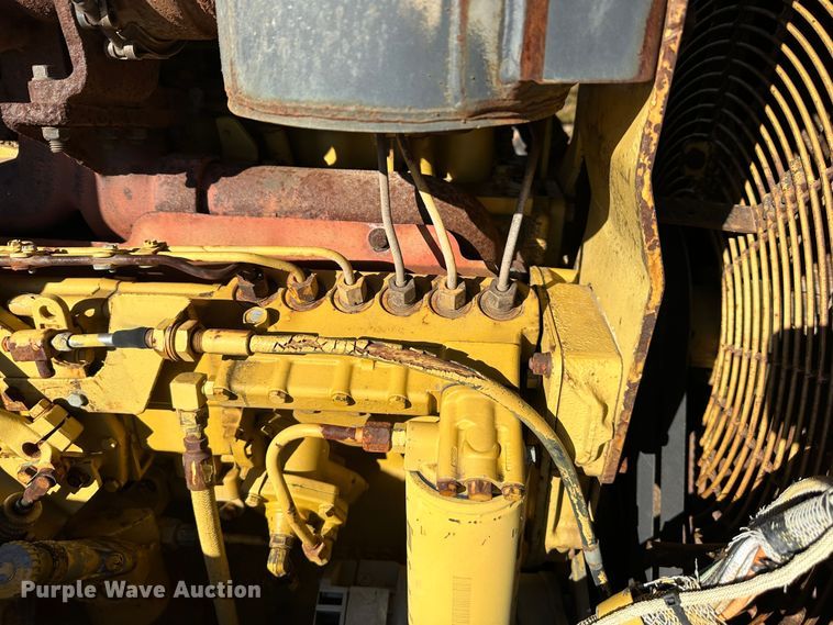 image for item DR6005 1990 Caterpillar 627E  conventional scraper