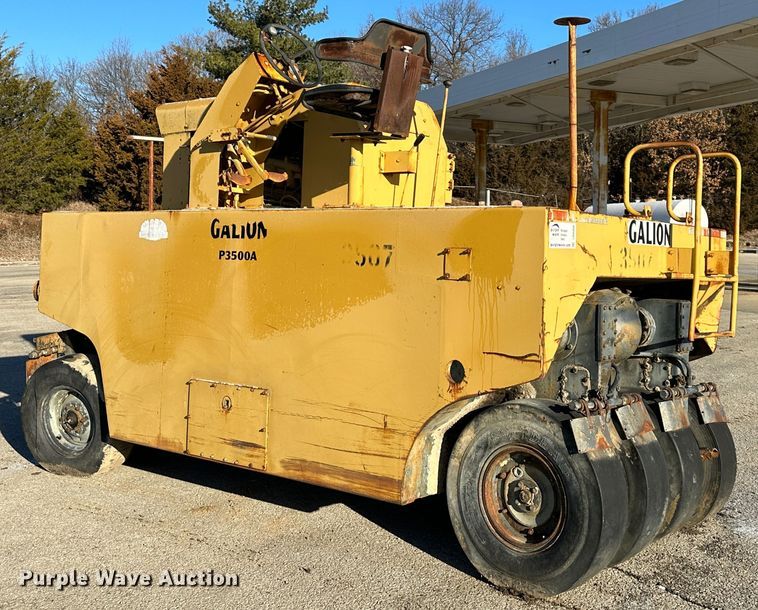 image for item DR6006 1974 Galion P3500A  pneumatic roller