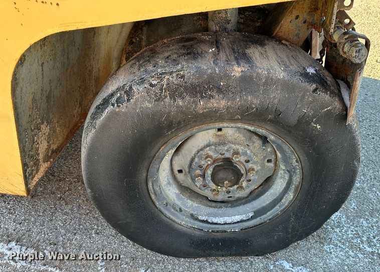 image for item DR6006 1974 Galion P3500A  pneumatic roller