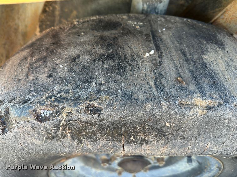 image for item DR6006 1974 Galion P3500A  pneumatic roller