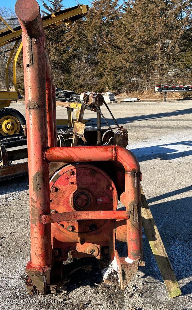 image for item DR6007 Ramsey Winch Co R65-L  winch