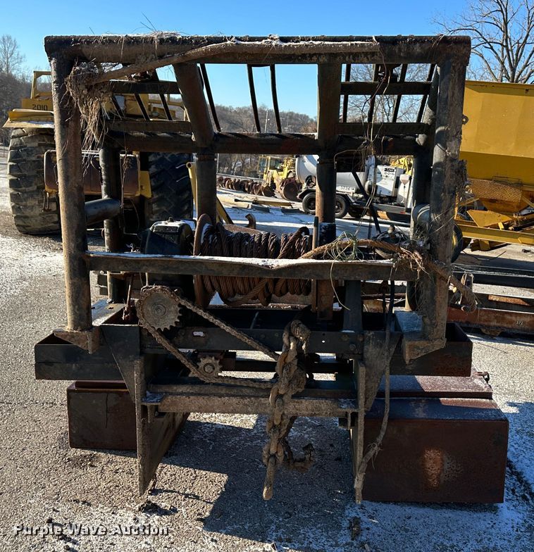 image for item DR6008 Braden Winch Co  winch