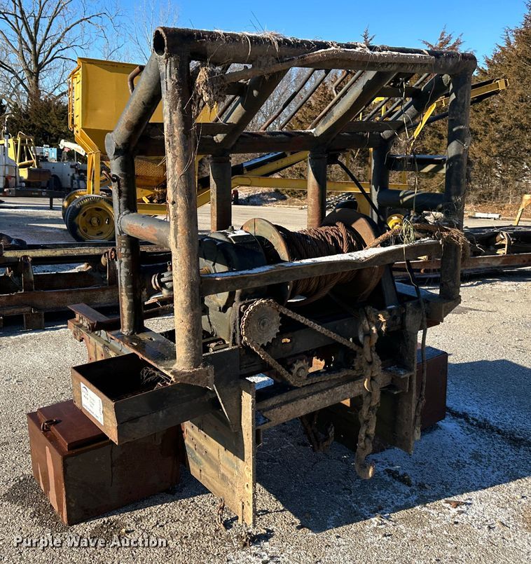 image for item DR6008 Braden Winch Co  winch