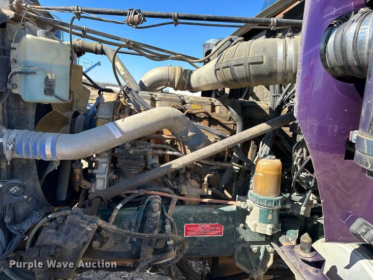 image for item DR6018 2007 Western Star 4900FA  semi truck