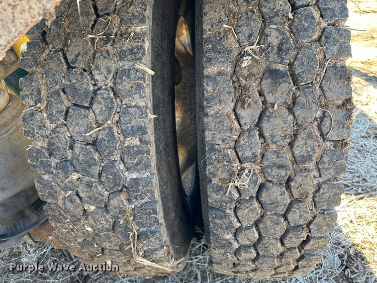 image for item DR6018 2007 Western Star 4900FA  semi truck