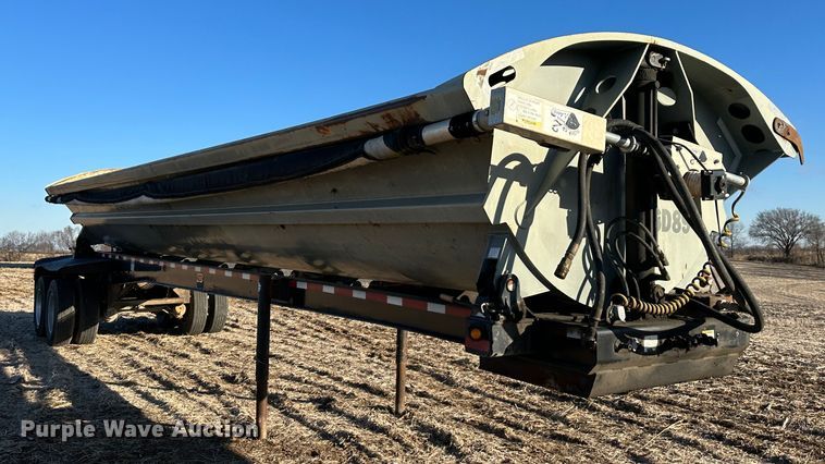 image for item DR6023 2010 Smithco S2-40-34  side dump trailer