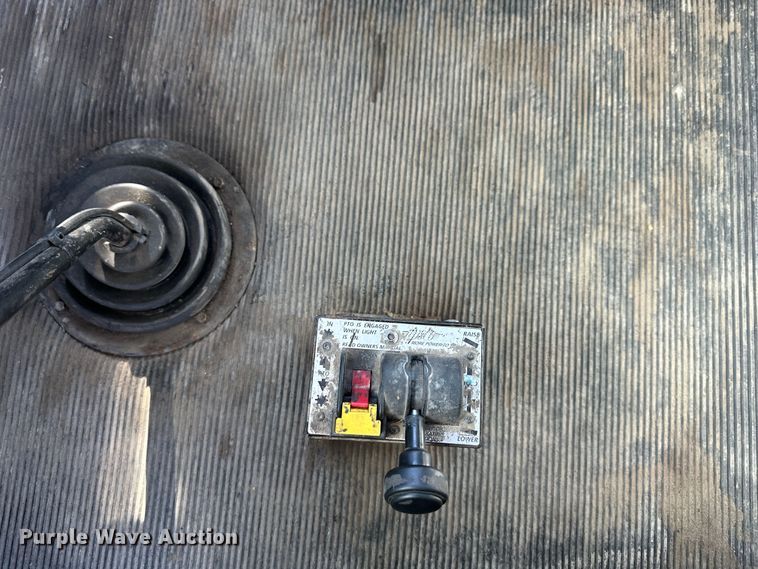 image for item DR6024 2006 Western Star 4900EX  semi truck