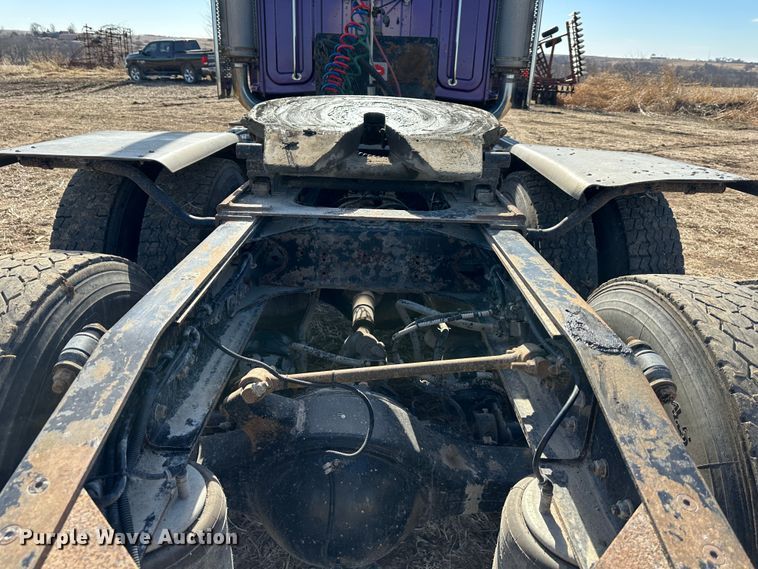 image for item DR6024 2006 Western Star 4900EX  semi truck