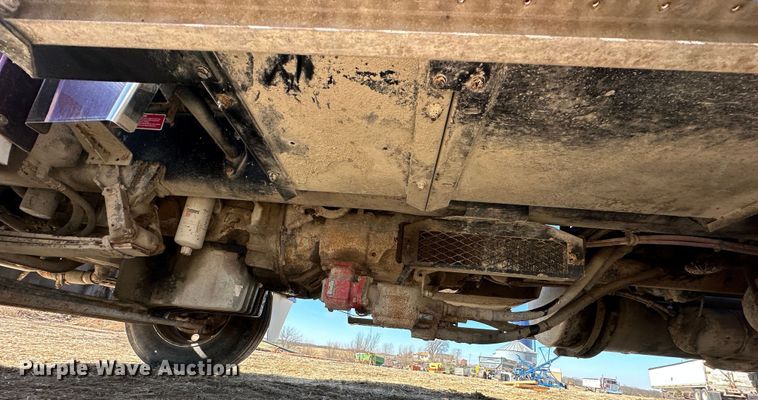 image for item DR6024 2006 Western Star 4900EX  semi truck