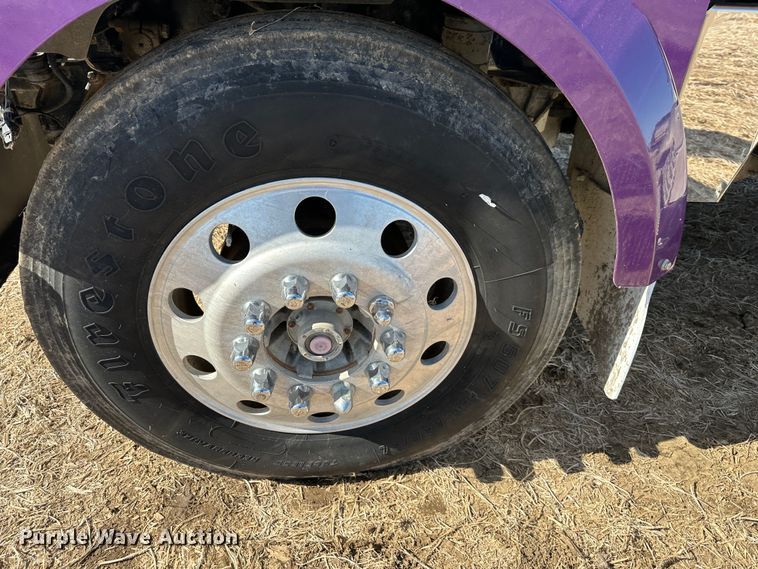 image for item DR6024 2006 Western Star 4900EX  semi truck