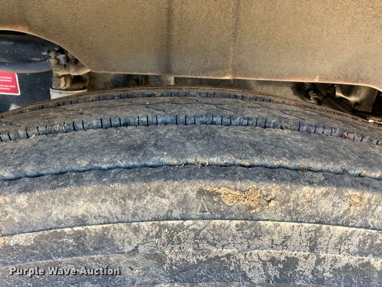 image for item DR6024 2006 Western Star 4900EX  semi truck