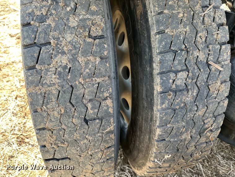 image for item DR6024 2006 Western Star 4900EX  semi truck