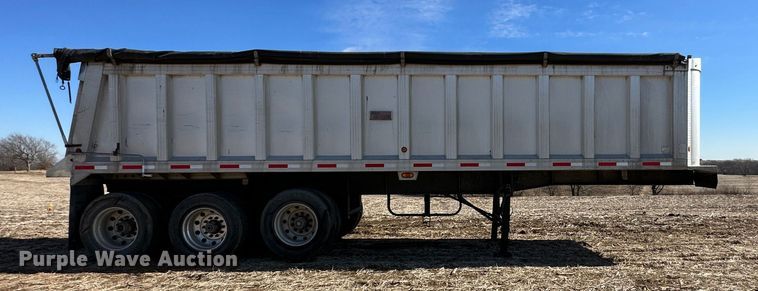 image for item DR6025 2000 Travis  end dump trailer