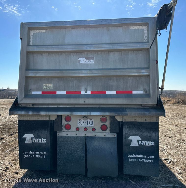 image for item DR6025 2000 Travis  end dump trailer
