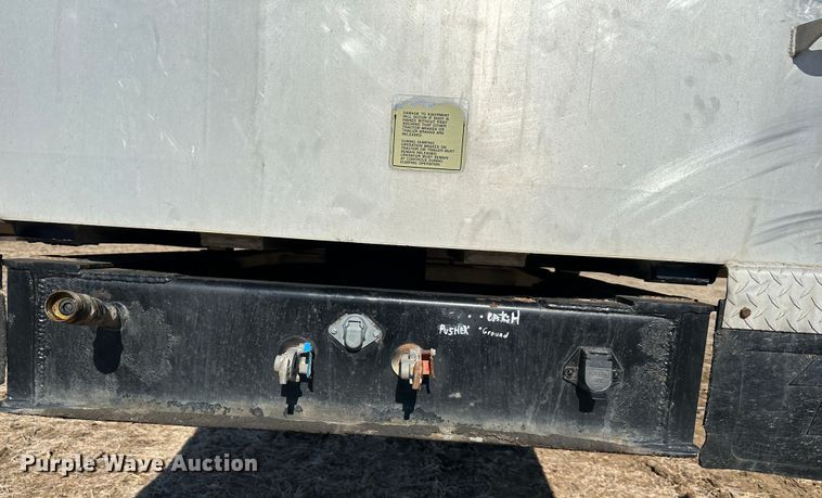 image for item DR6025 2000 Travis  end dump trailer