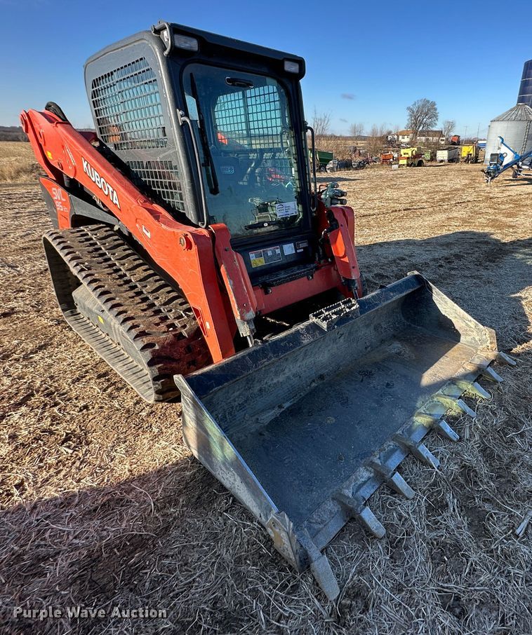 image for item DR6027 Kubota SVL95-2S  tracked skid steer loader