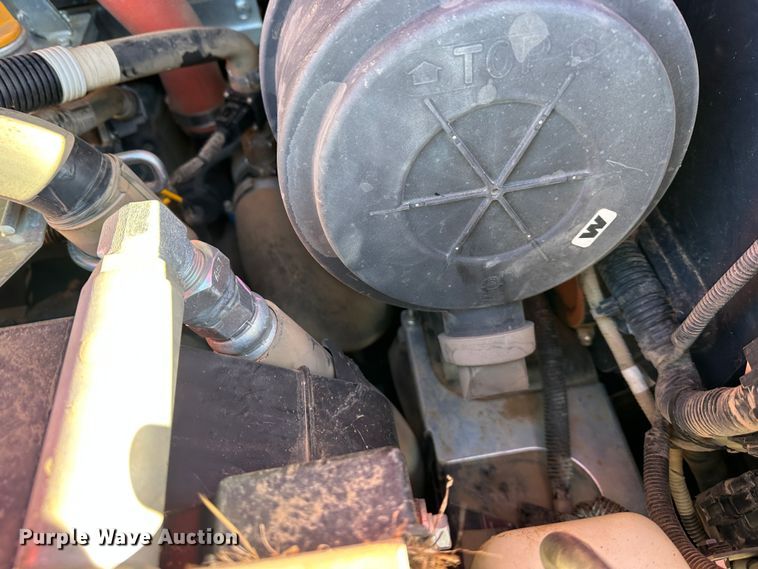 image for item DR6027 Kubota SVL95-2S  tracked skid steer loader