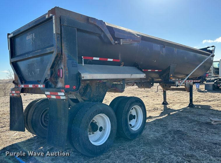 image for item DR6029 2007 Clement  end dump trailer