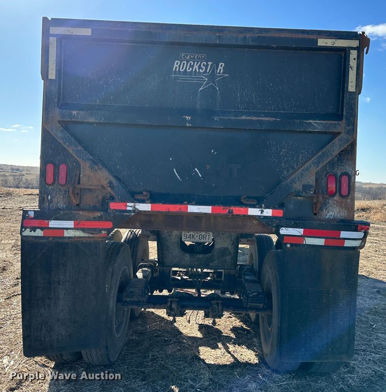 image for item DR6029 2007 Clement  end dump trailer