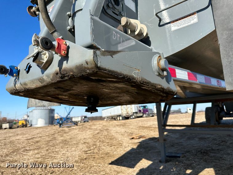 image for item DR6030 2018 Load King RH3532  end dump trailer