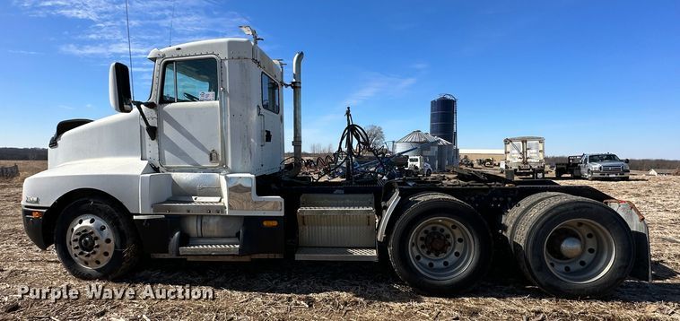 image for item DR6031 Kenworth  semi truck